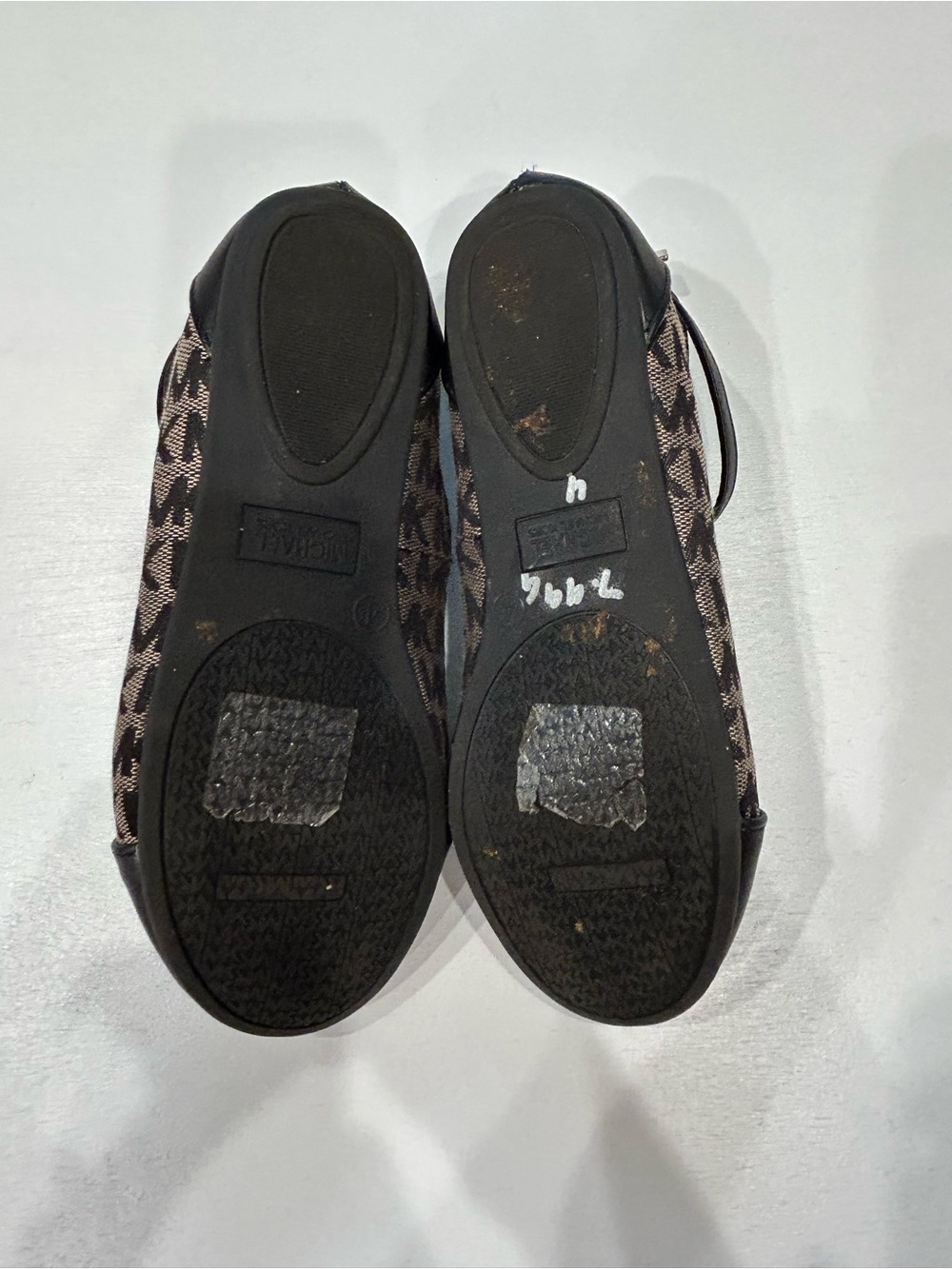 Michael Kors Black and Brown Logo Ballet Flats with Gold MK Medallion - Picture 4 of 6